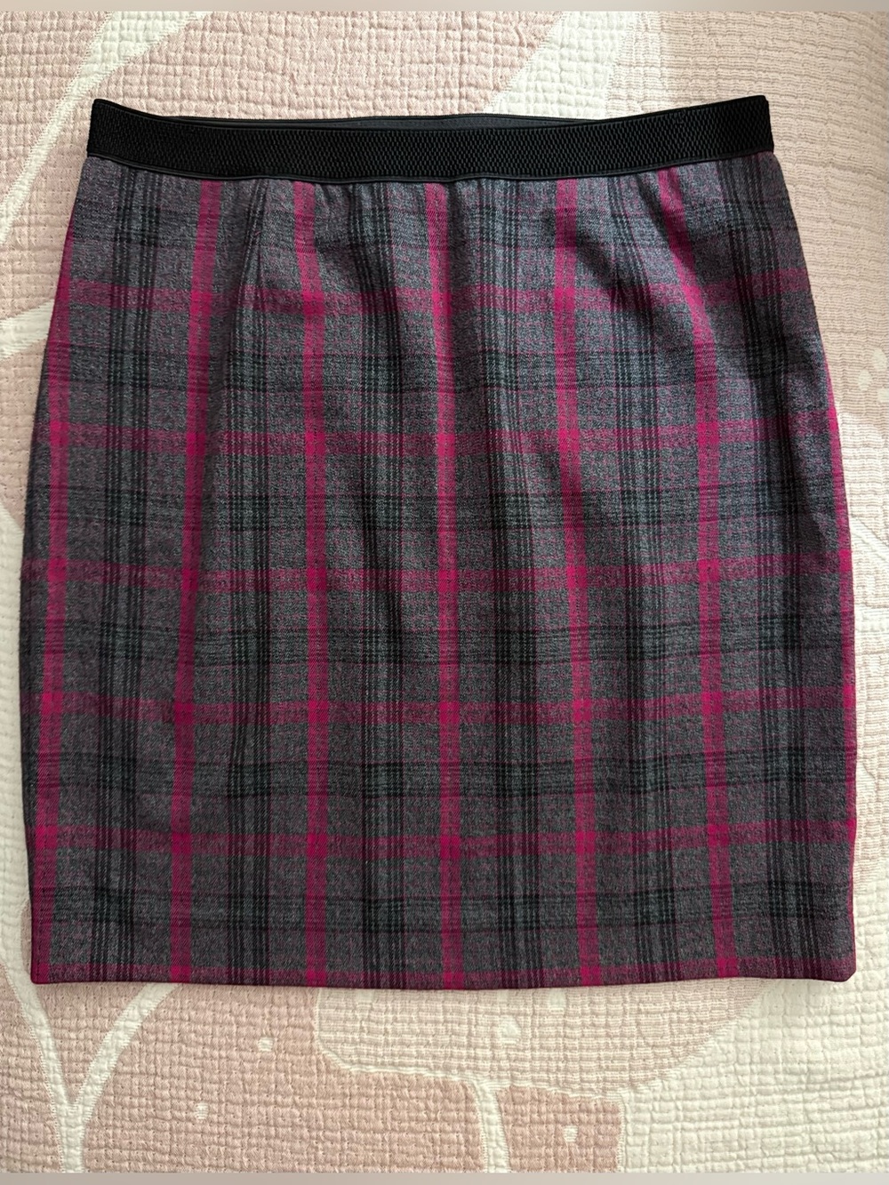 JACOB GREY/RED/BLACK PLAID SKIRT STRETCHY WAISTBAND - Picture 10 of 10